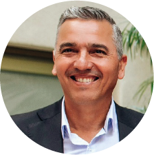 Foto del Director Carlos Alberto Martín